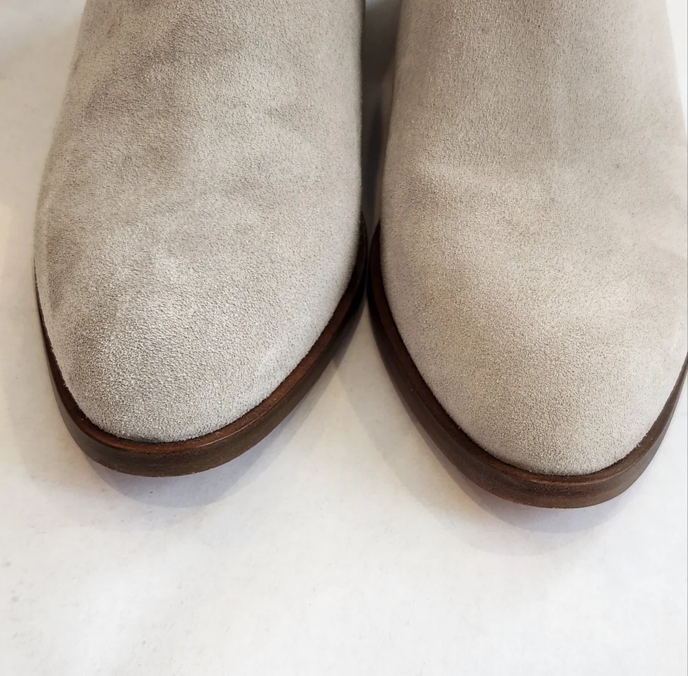 || RAG & BONE || Walker Buckle boot, ice gray  suede, heels, size 38